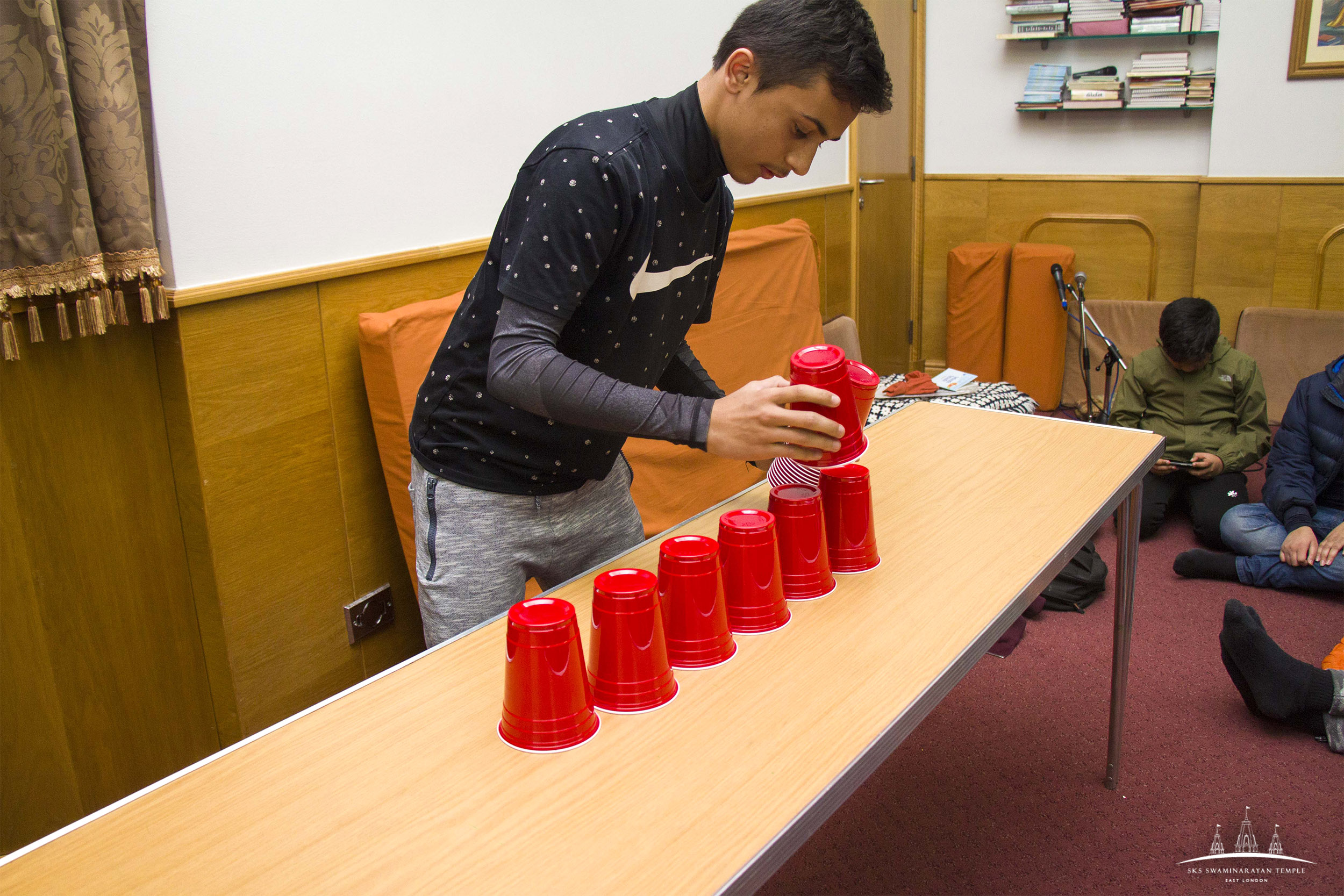 ©1987-2017 SKS Swaminarayan Temple East London